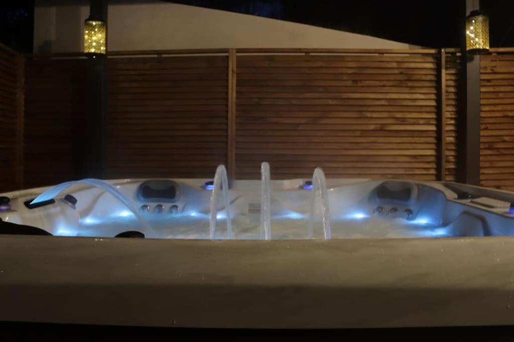 Spa & Serenite, Aux Portes De Disney Et De Paris Villiers-sur-Morin Dış mekan fotoğraf